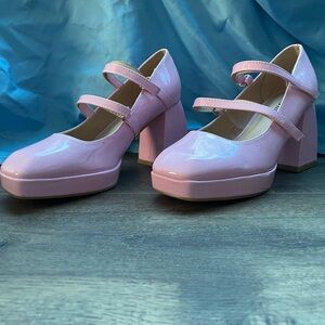 Barbie shoes!